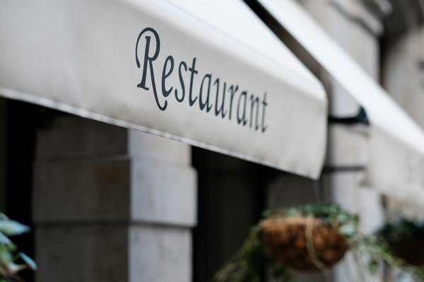 Découvrez le restaurant esens'all, perle du 17ème à paris