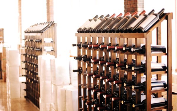 Aménagez facilement votre espace avec un casier à vin modulable